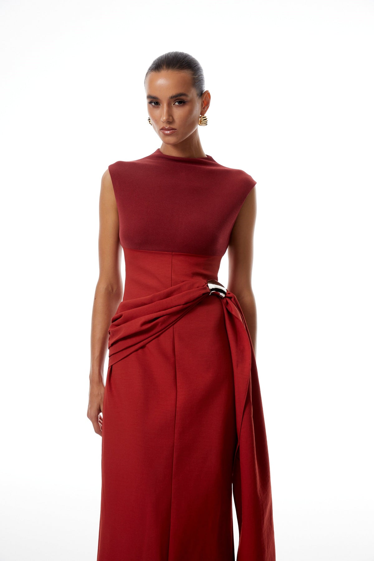 Arna Büzgülü Örgü Panelli Maksi Elbise Kırmızı