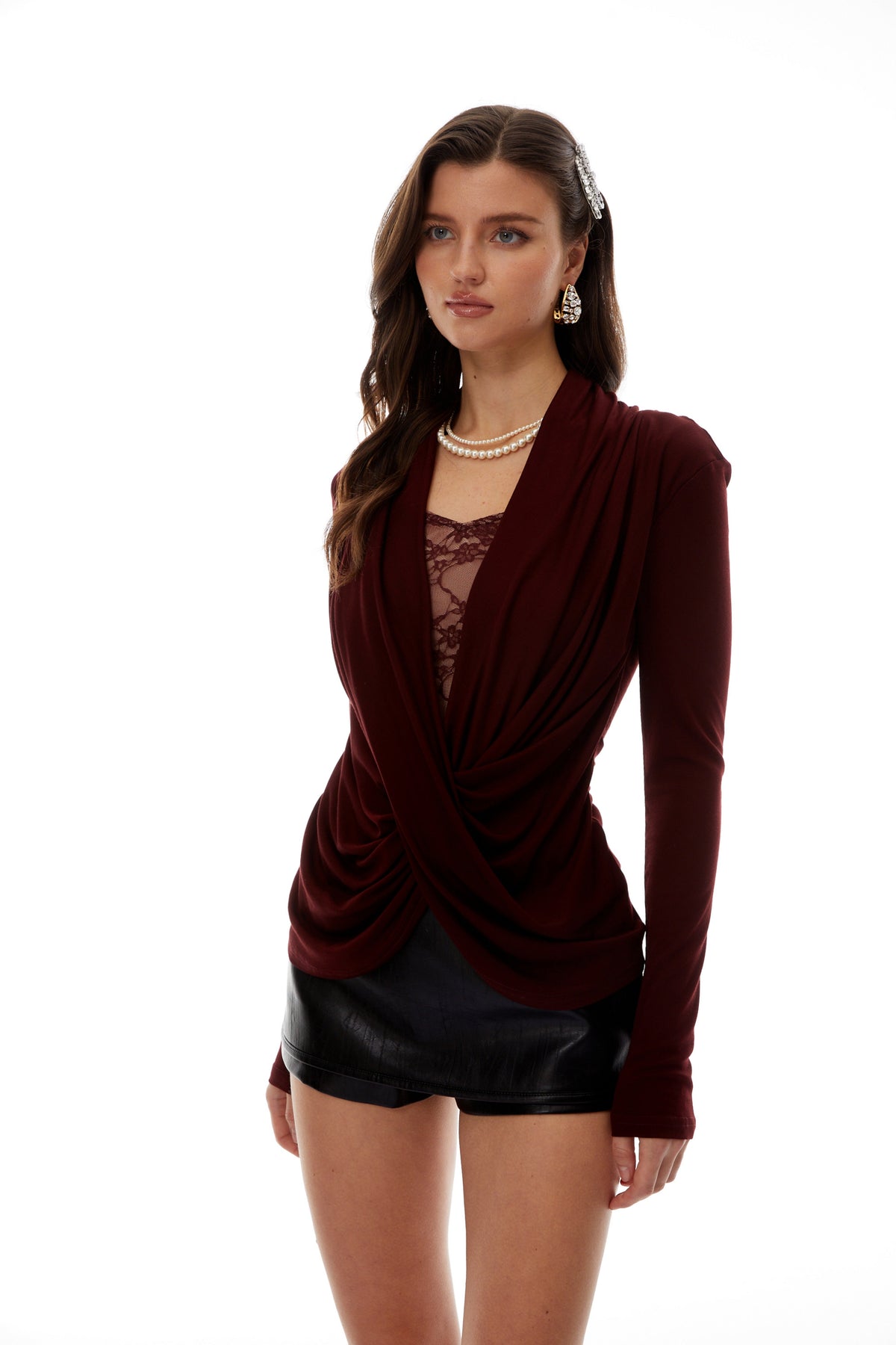 Bianca Dantel Panel ve Büzgü Detaylı Bluz Bordo