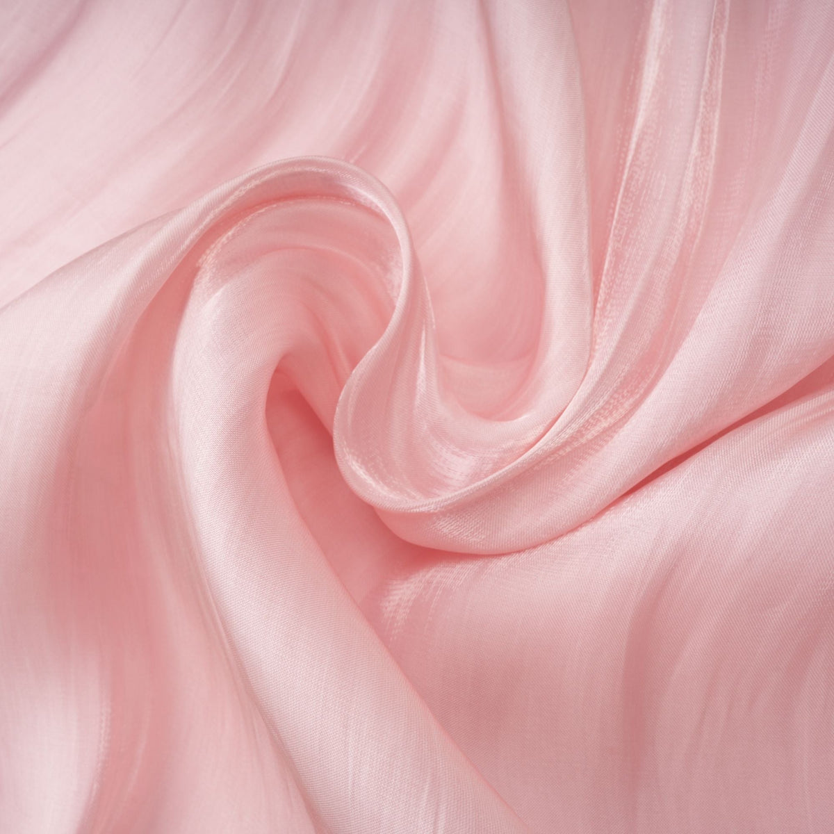 Sarolta Parlak Kumaş Büzgülü Maksi Elbise Pembe