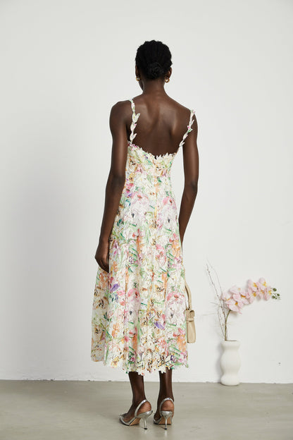 Enora Dantel Çiçek İşlemeli Midi Elbise Beyaz