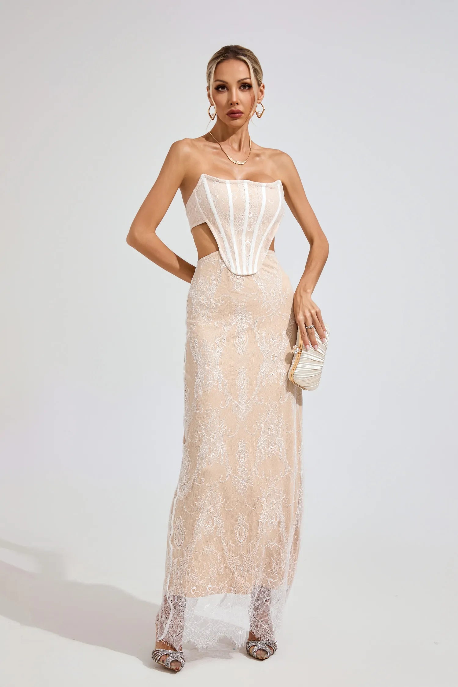 Ayodele Bej Dantel Off-Shoulder Maxi Elbise