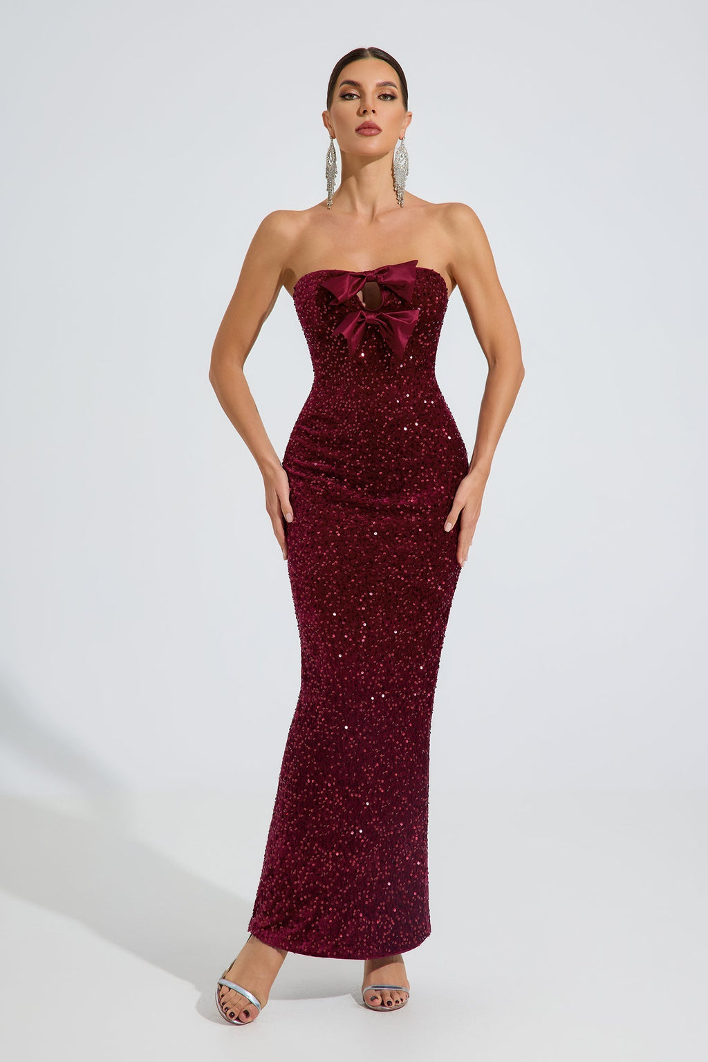 Rosamere Ruby Payetli Kemer Straplez Maxi Elbise
