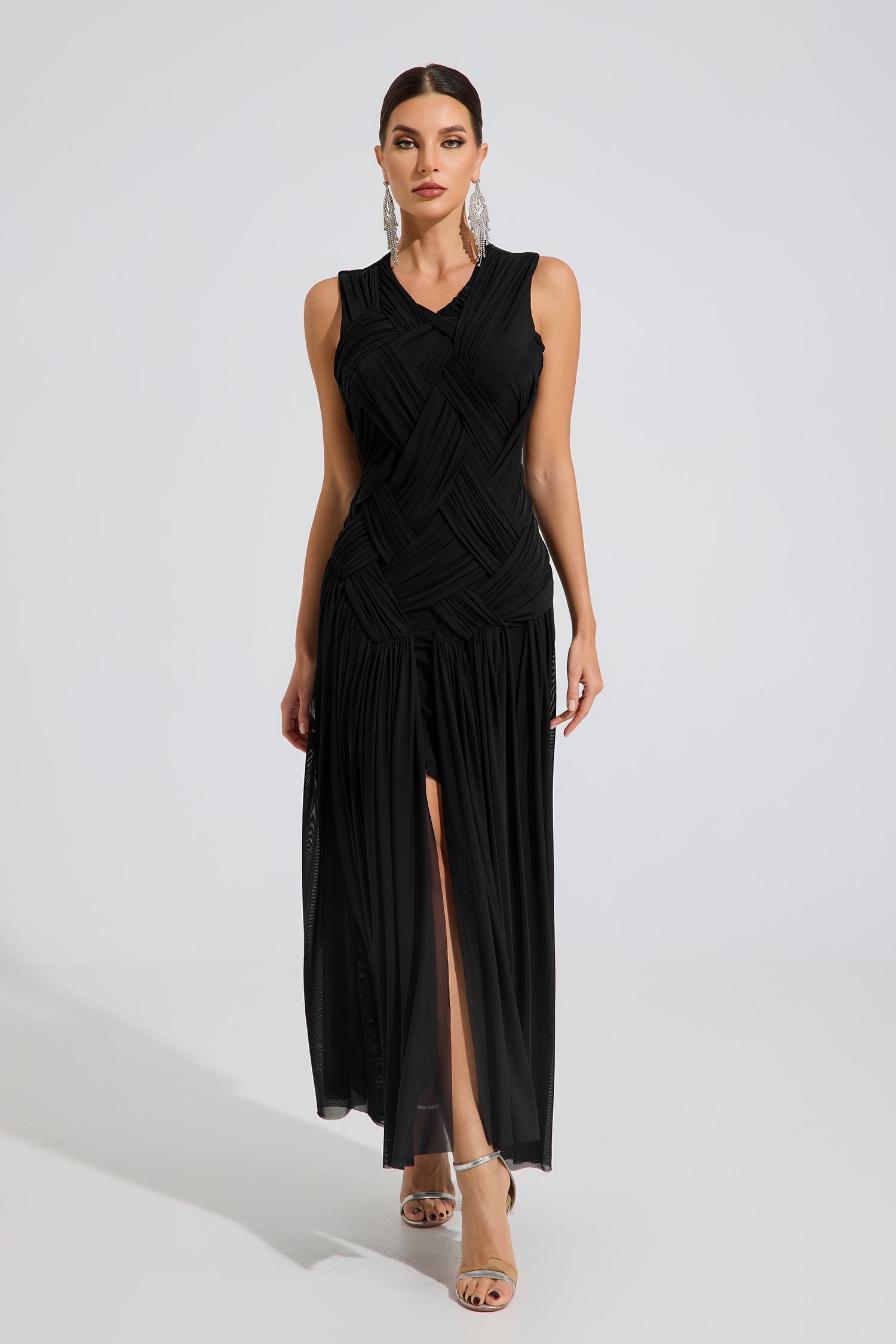 Cleone Noir Draped Elegance Maxi Elbise