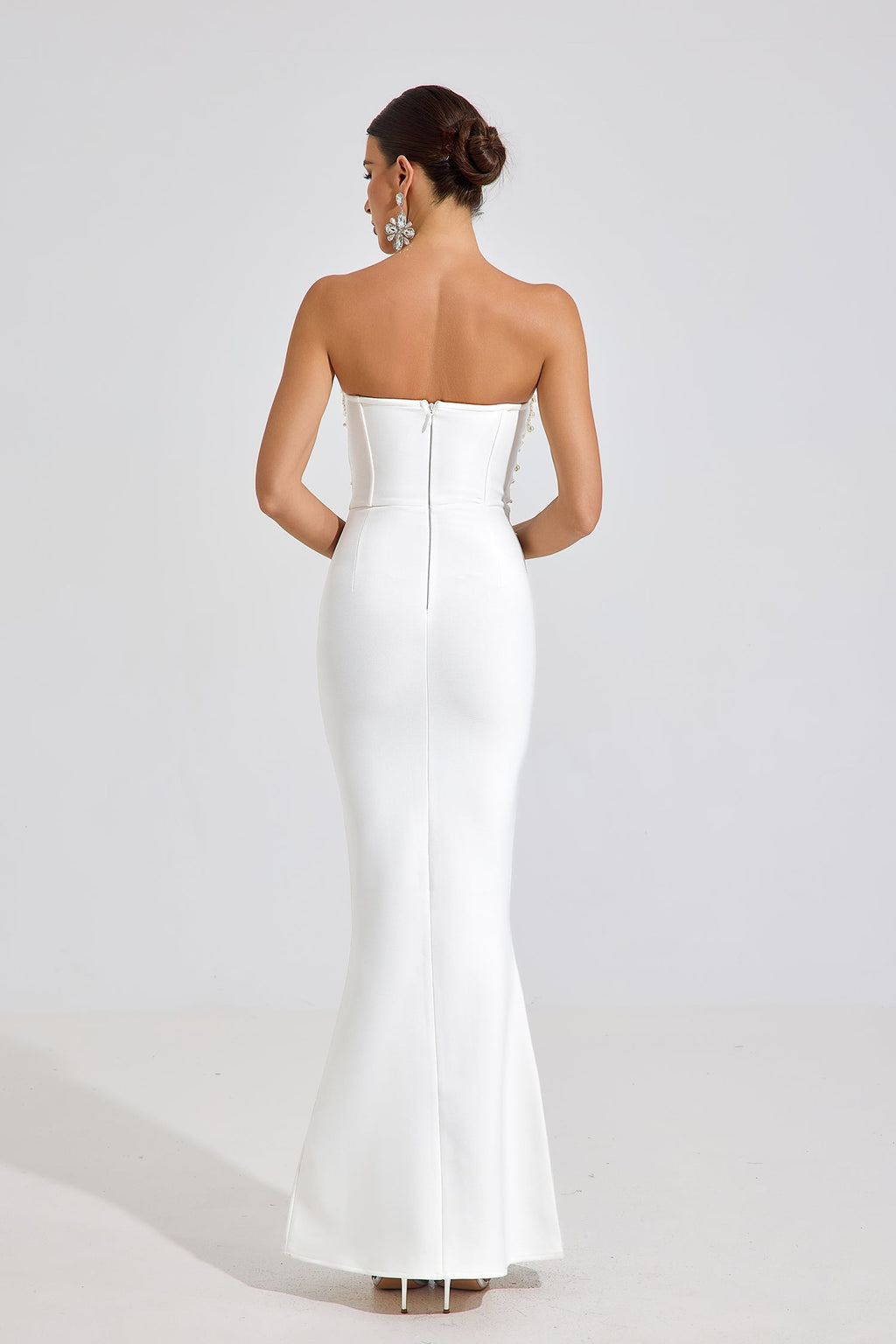 Ashcroft Pearl Radiance Strapless Maxi Elbise
