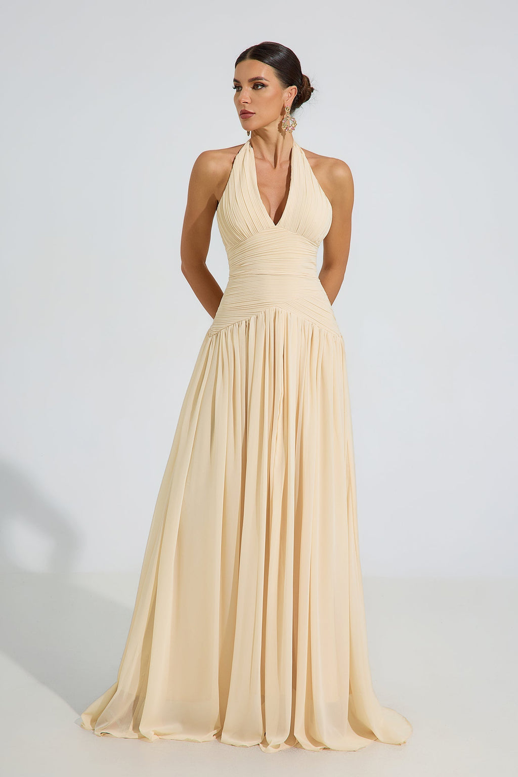 Anastasia Bej Grace Halter Maxi Elbise