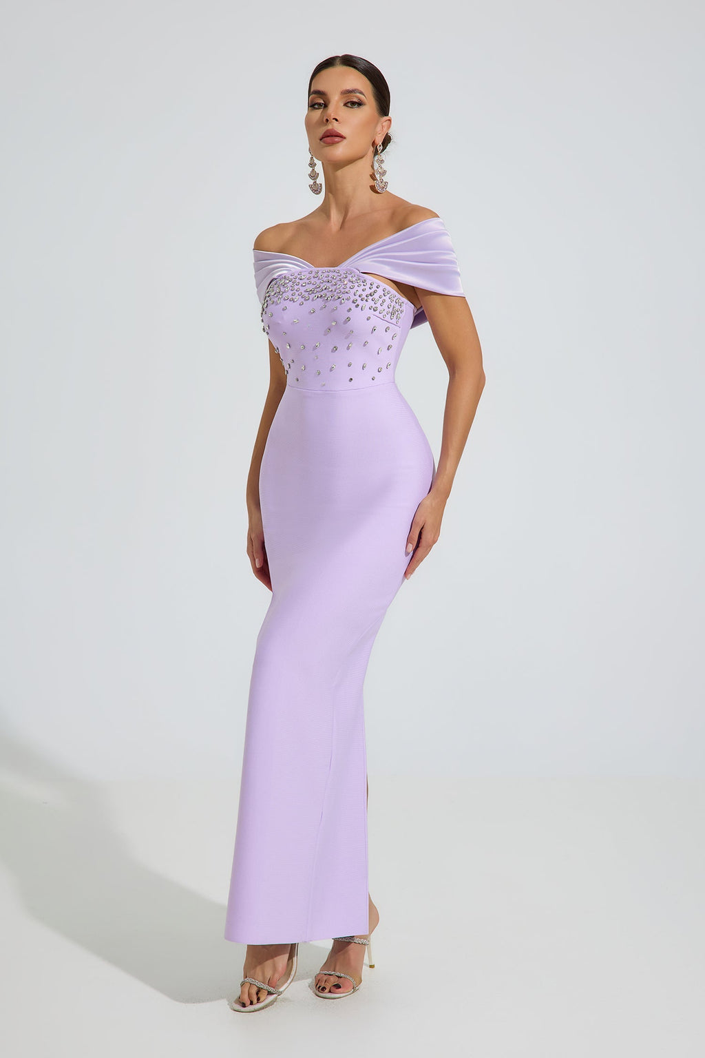 Ok Off-Shoulder Kristal Maxi Elbise