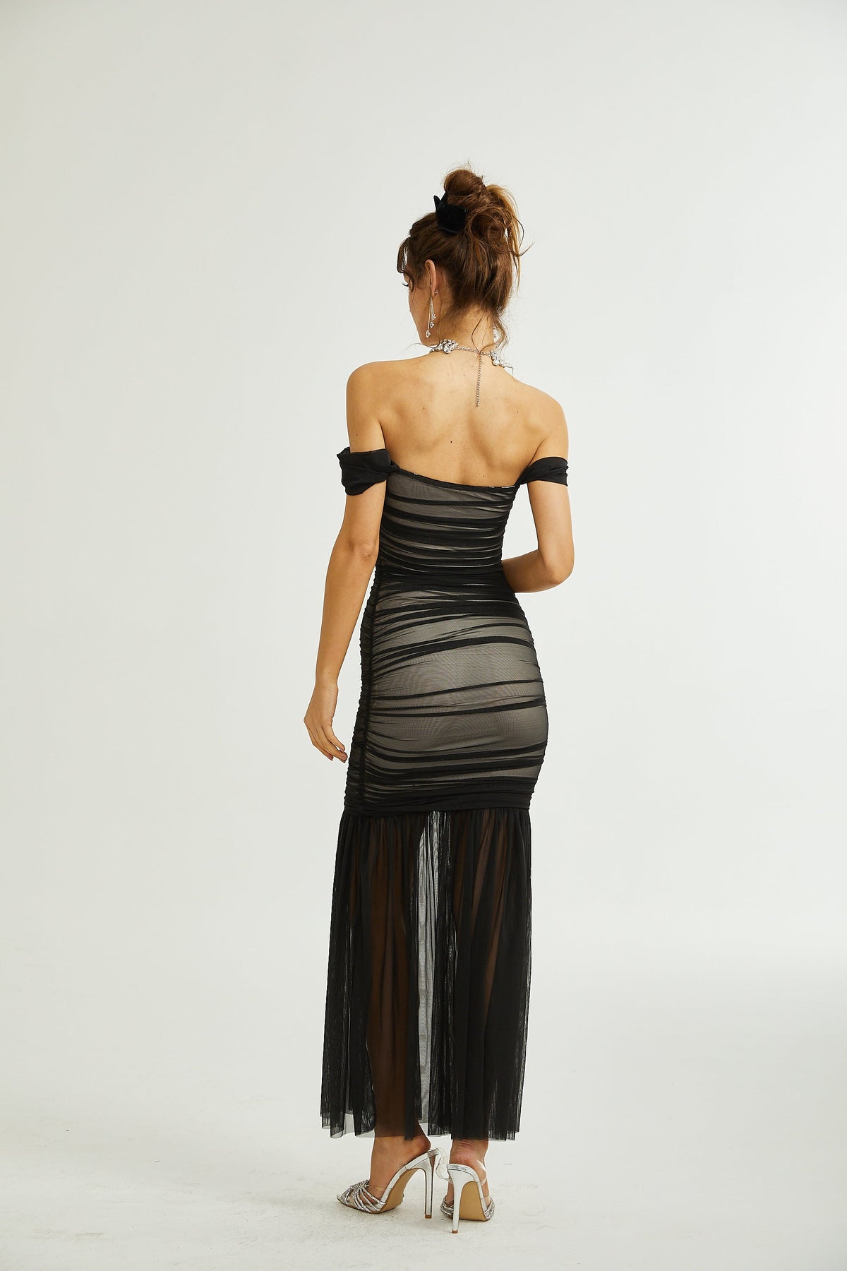 Safiya Drape Detaylı Balık Model Maxi Elbise Siyah