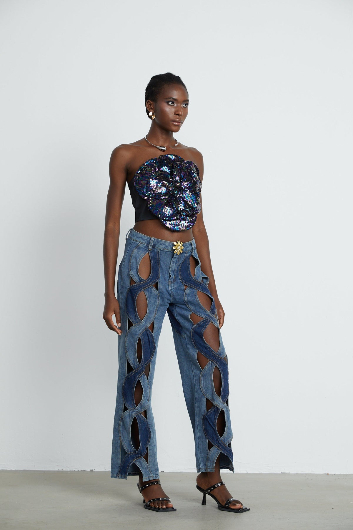 Blanche Yüksek Bel ve Cut-Out Detaylı Jean Pantolon Mavi