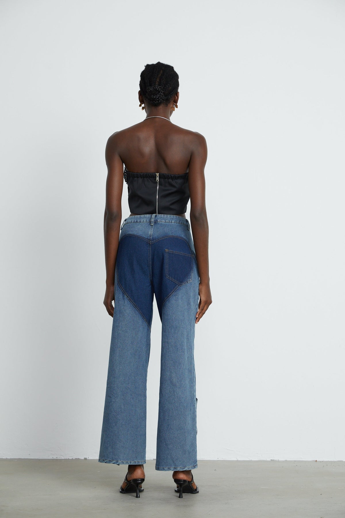 Blanche Yüksek Bel ve Cut-Out Detaylı Jean Pantolon Mavi