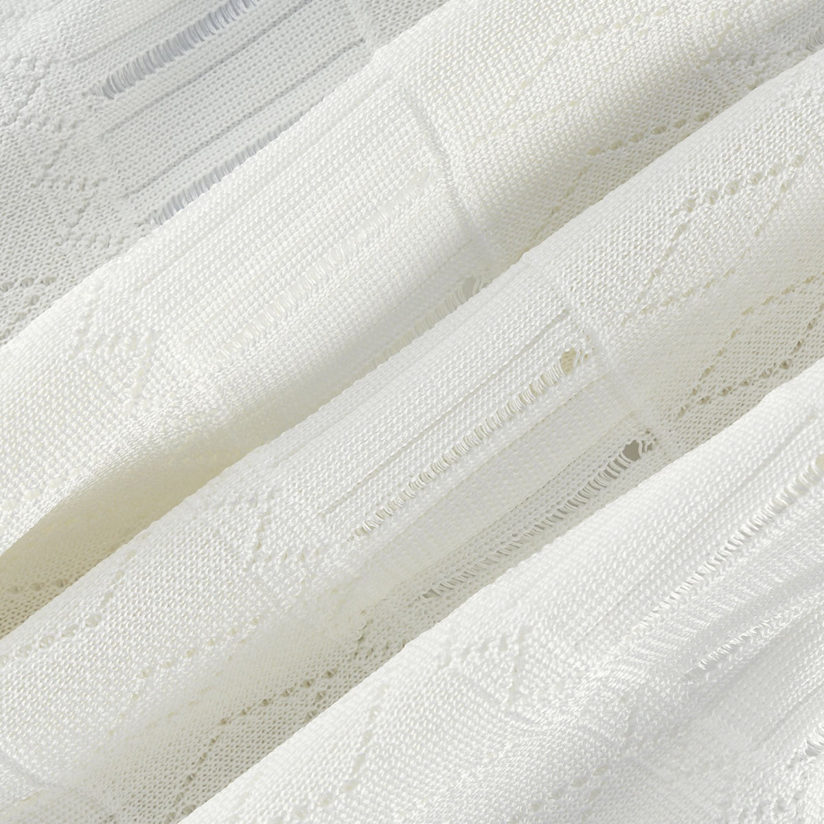 Noémie Pencere ve Pile Detaylı Mini Elbise Beyaz