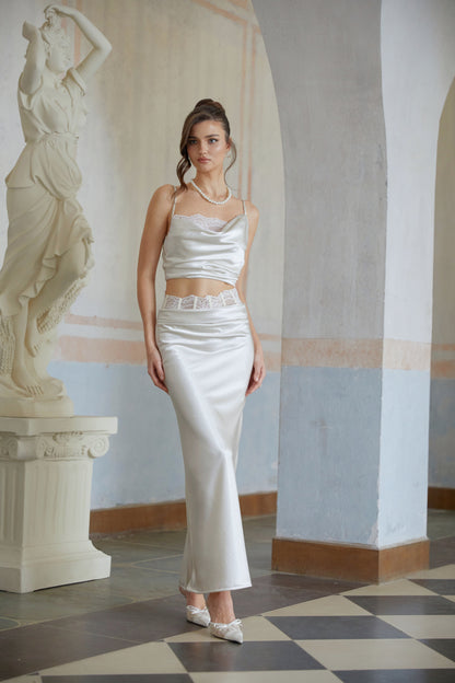 Eeva Çiçek Dantel Detaylı Büstiyer Crop Top Beyaz