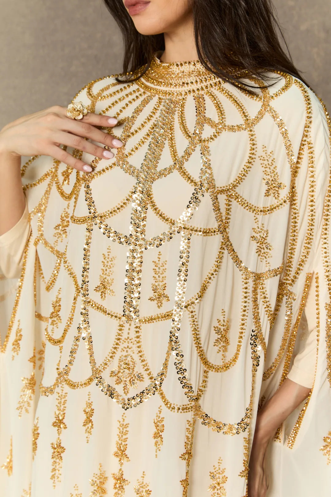 Mükemmel Lüks Bej Payetli İşlemeli Maxi Kaftan