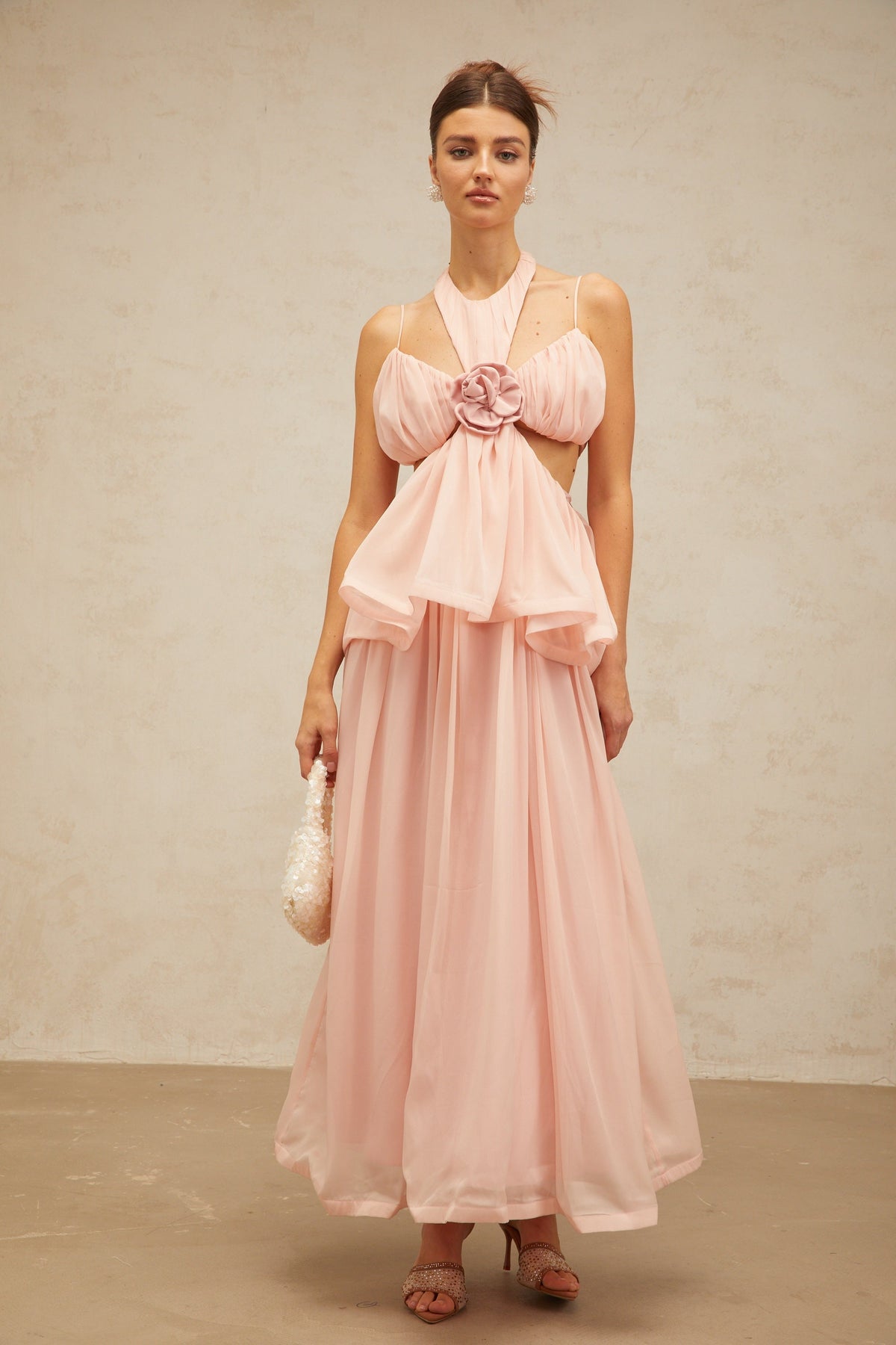 Danaé Çiçek Aplikeli Cut-Out Maxi Elbise Pembe