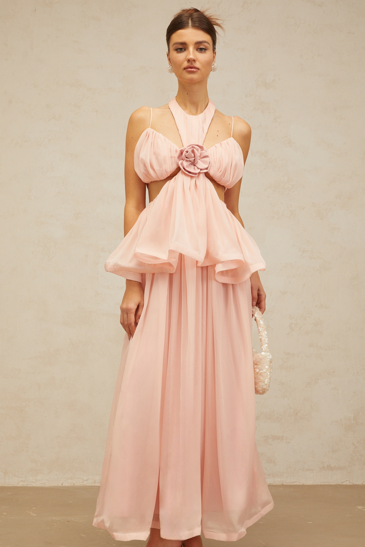 Danaé Çiçek Aplikeli Cut-Out Maxi Elbise Pembe