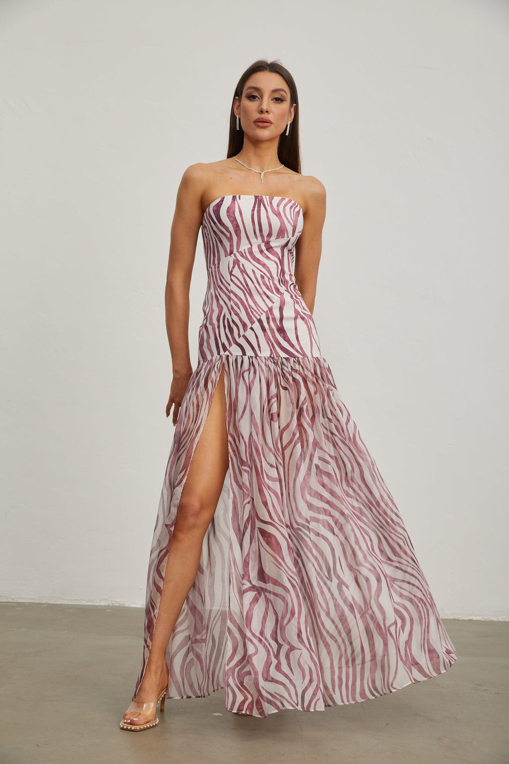 Giselle Rose Zebra Desenli Askısız Maxi Elbise