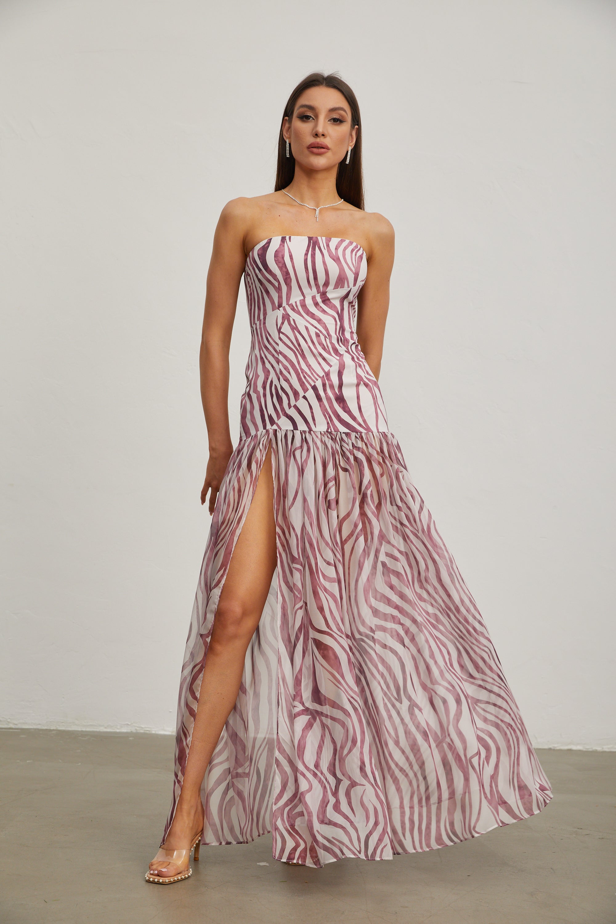 Giselle Rose Zebra Desenli Askısız Maxi Elbise