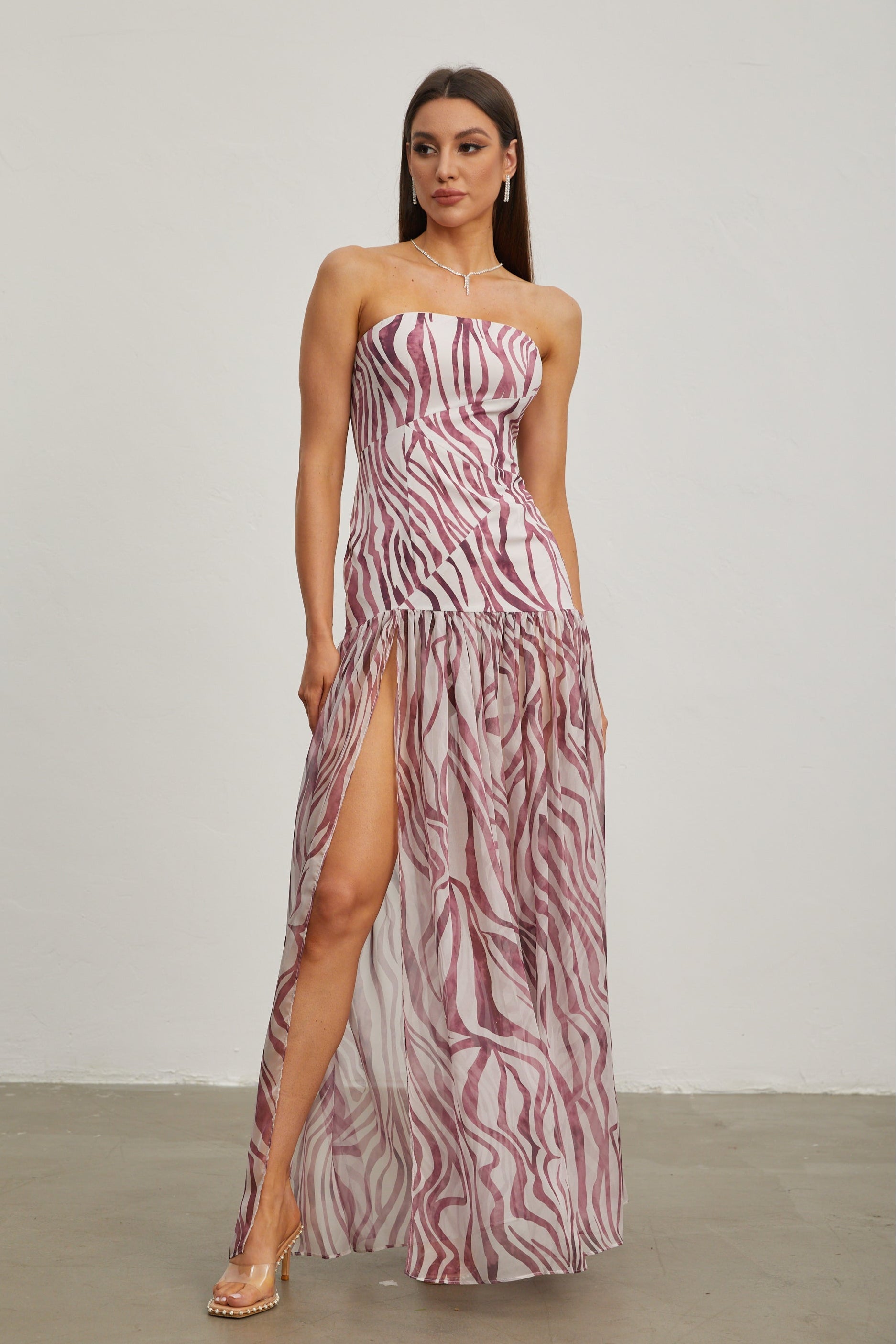 Giselle Rose Zebra Desenli Askısız Maxi Elbise