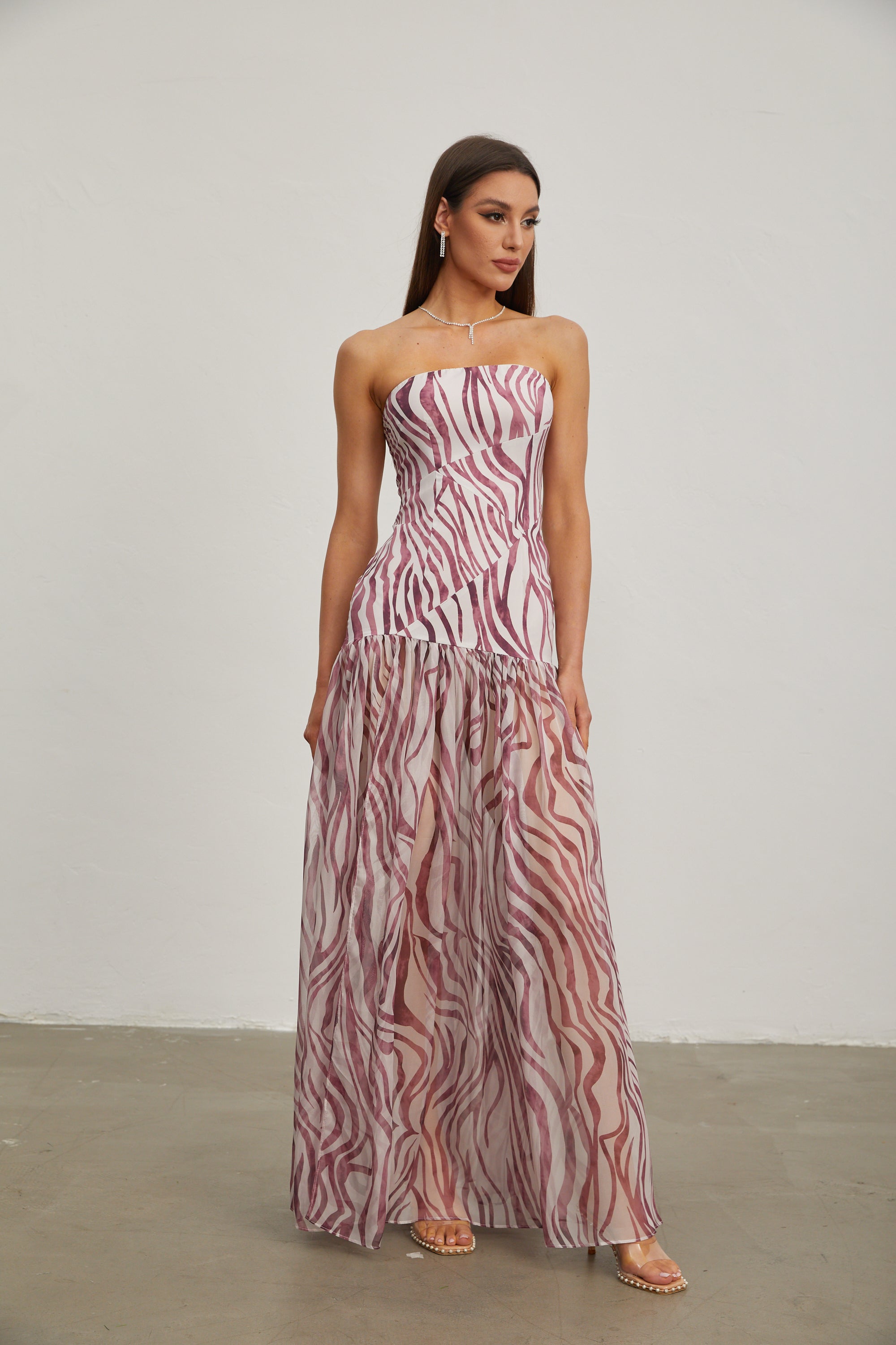 Giselle Rose Zebra Desenli Askısız Maxi Elbise