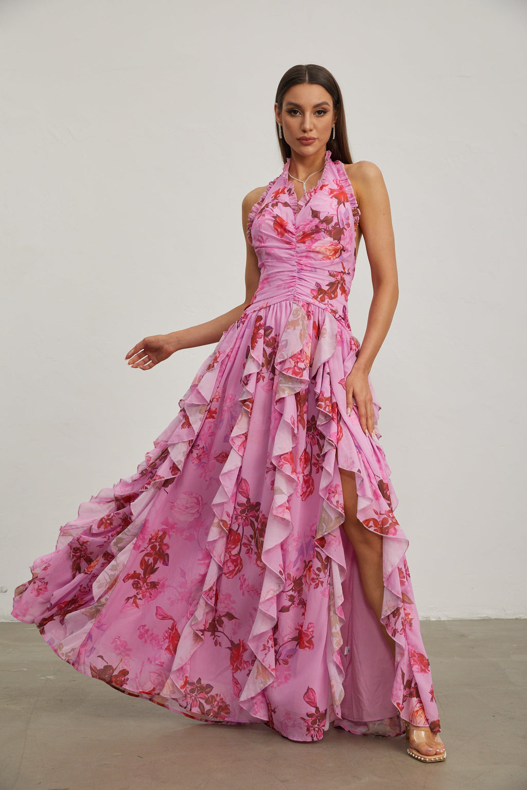 Eulalie Pembe Yaprak Volanlı Halter Maxi Elbise