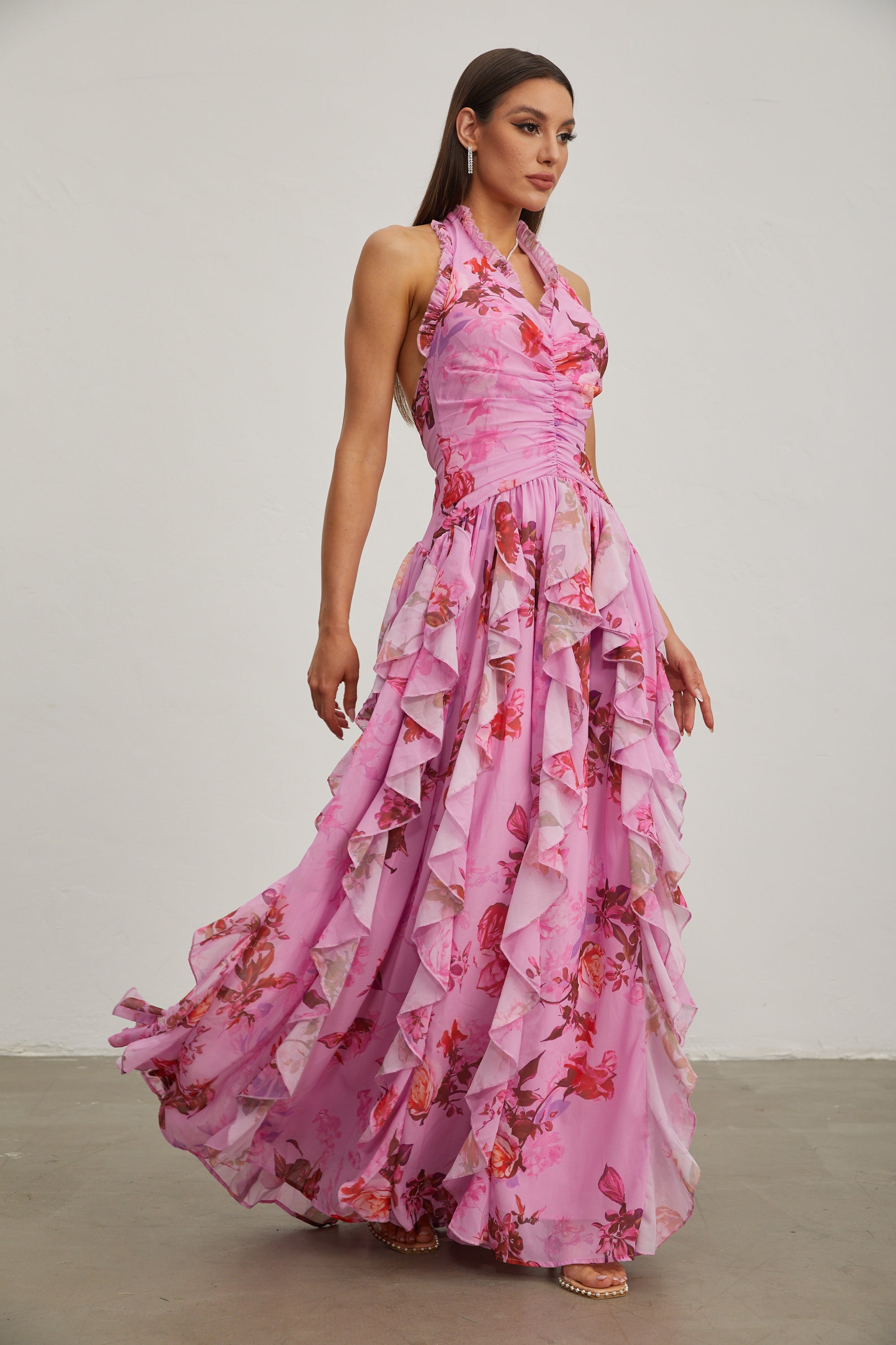 Eulalie Pembe Yaprak Volanlı Halter Maxi Elbise