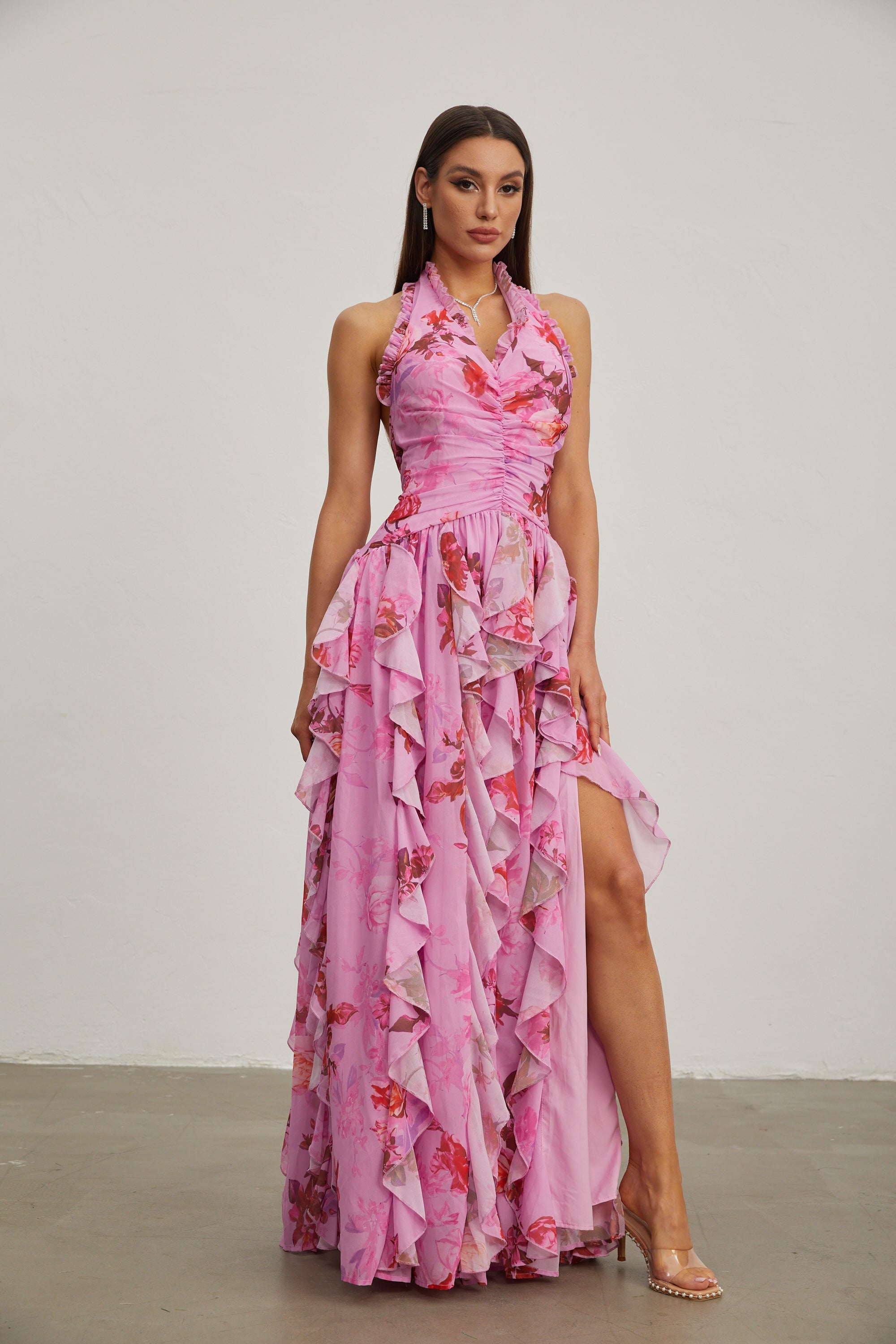 Eulalie Pembe Yaprak Volanlı Halter Maxi Elbise