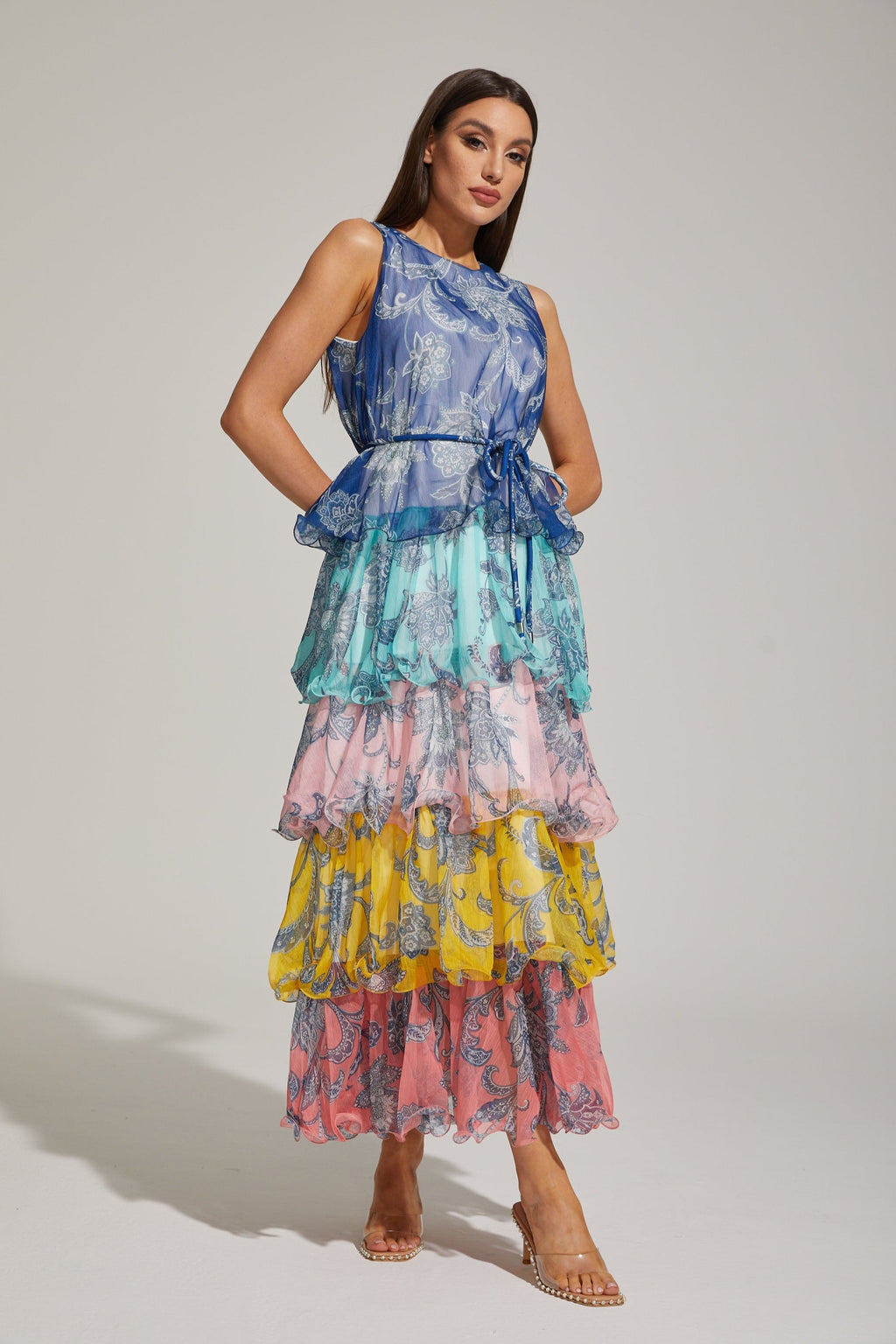 Janique Rainbow Paisley Ruffled Maxi Elbise