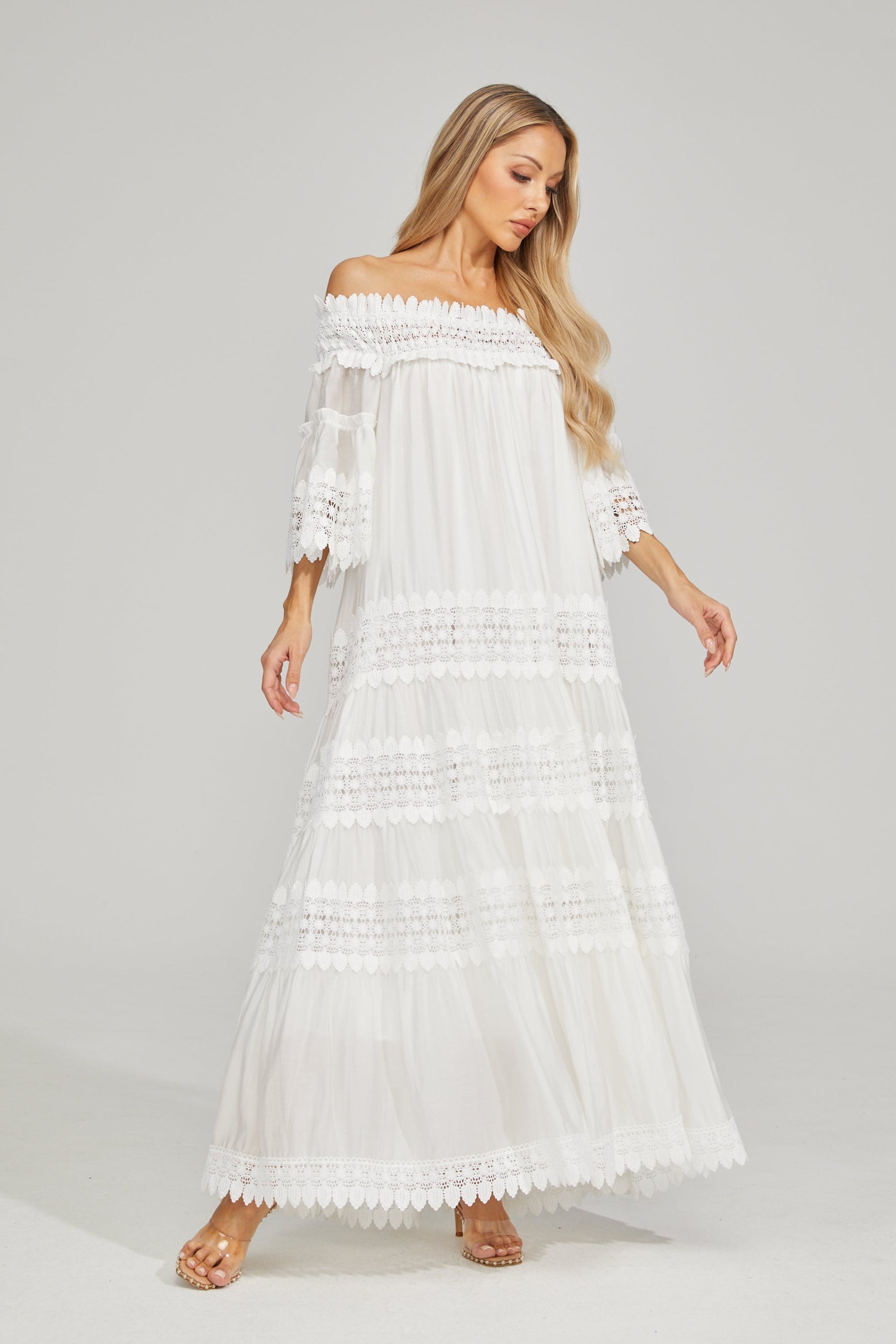 Rainaude Off-Shoulder Dantel Maxi Elbise