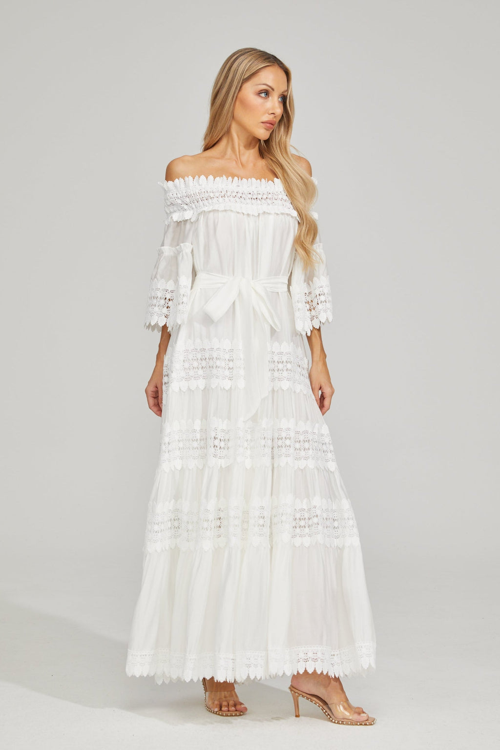 Rainaude Off-Shoulder Dantel Maxi Elbise