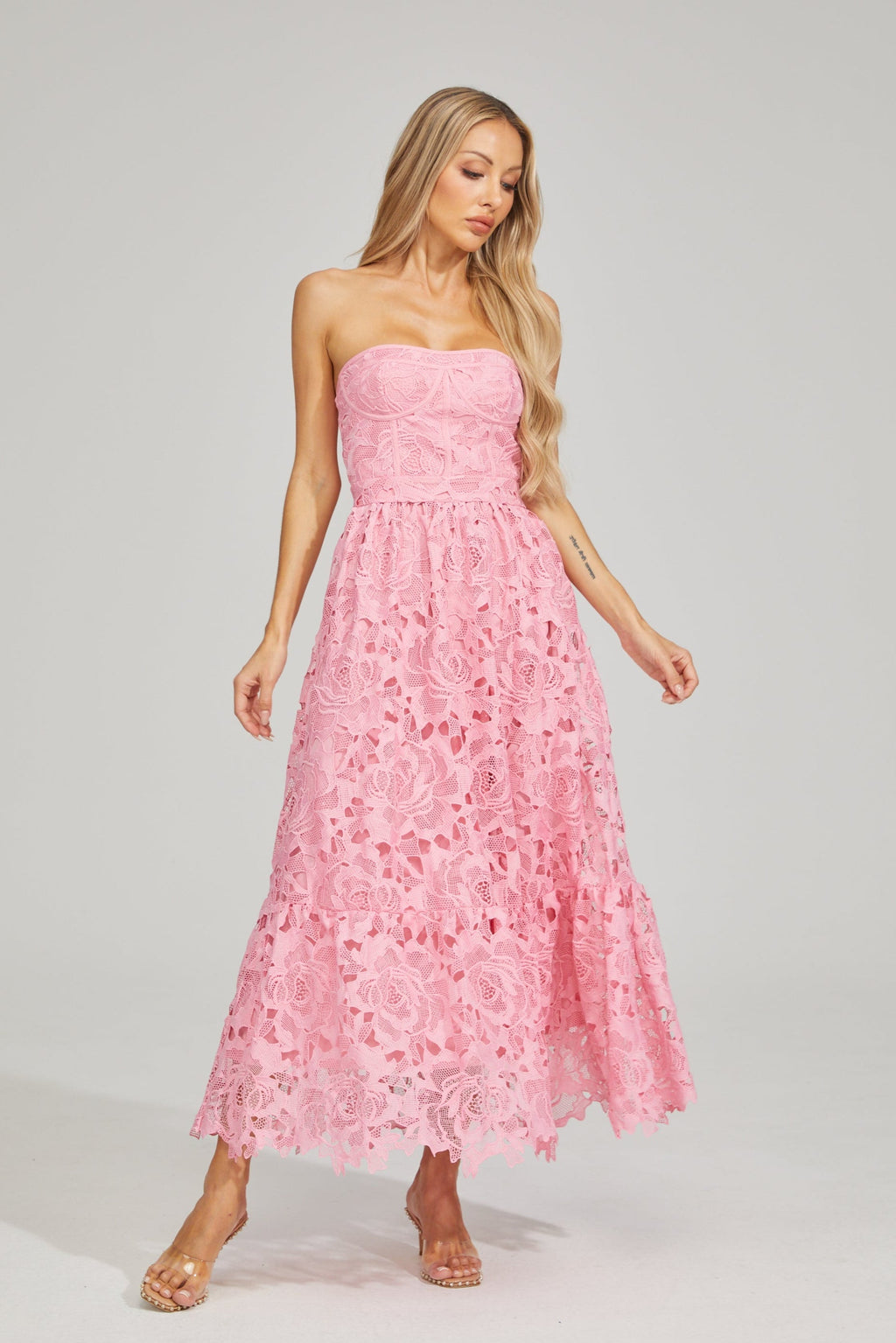 Selene Rosalie Dantel Straplez Midi Elbise