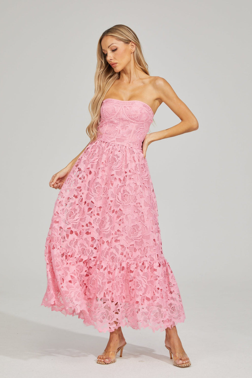 Selene Rosalie Dantel Straplez Midi Elbise