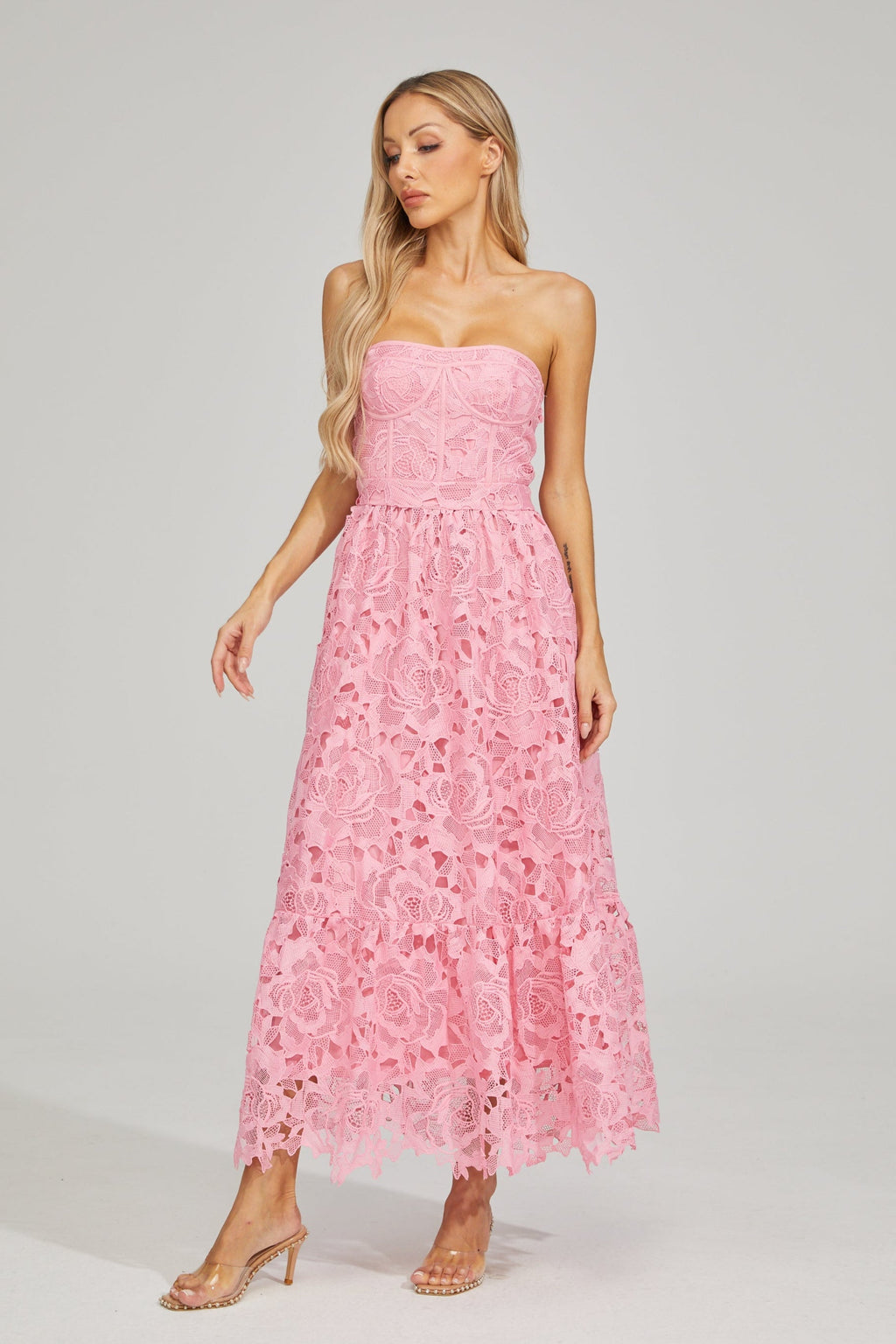 Selene Rosalie Dantel Straplez Midi Elbise
