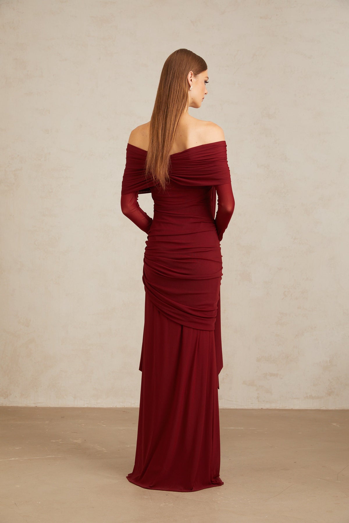 Juniper Düşük Omuzlu Drape Detaylı Maksi Elbise Kırmızı