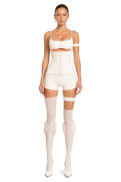 Éclat Dekolte Detaylı Playsuit Beyaz