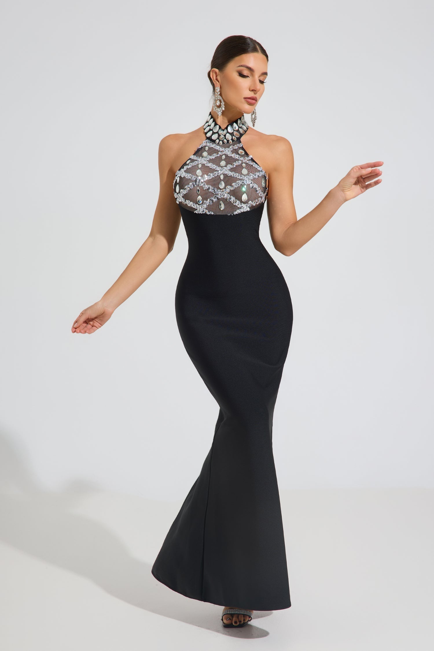 Elune Kristal Halter Maxi Elbise