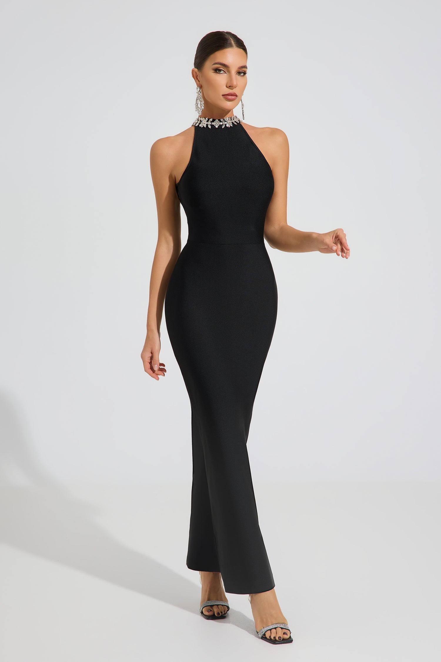 Veronica Noir Halter Maxi Elbise
