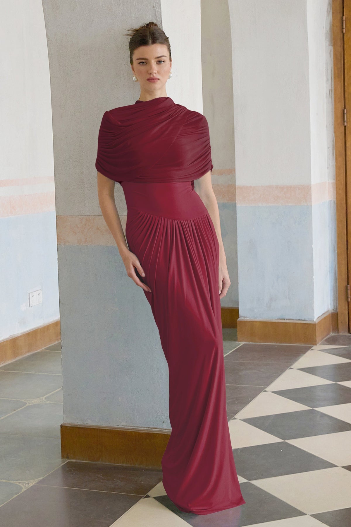 Catherine Asimetrik ve Pileli Maksi Elbise Kırmızı