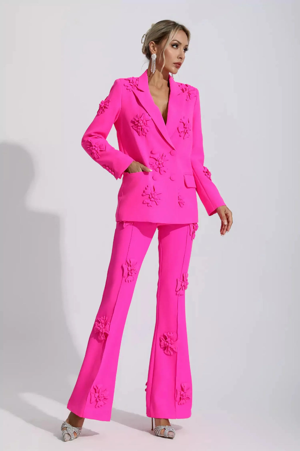 Ari Pembe Jakarlı Çiçek Blazer Takımı