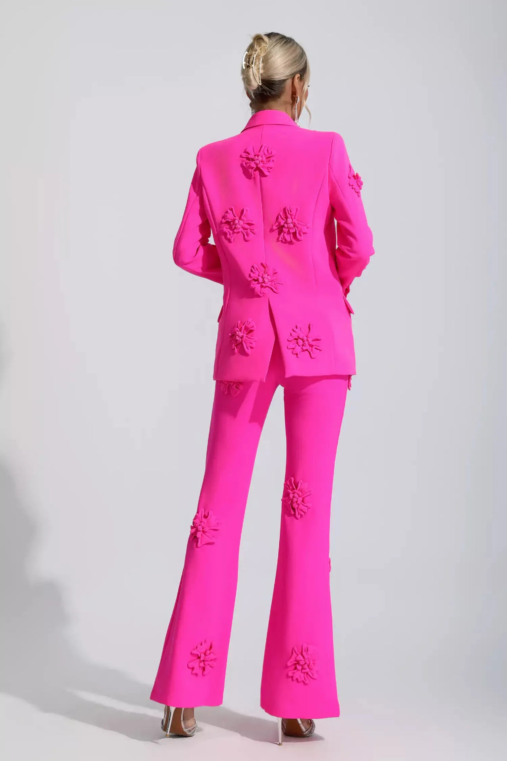 Ari Pembe Jakarlı Çiçek Blazer Takımı