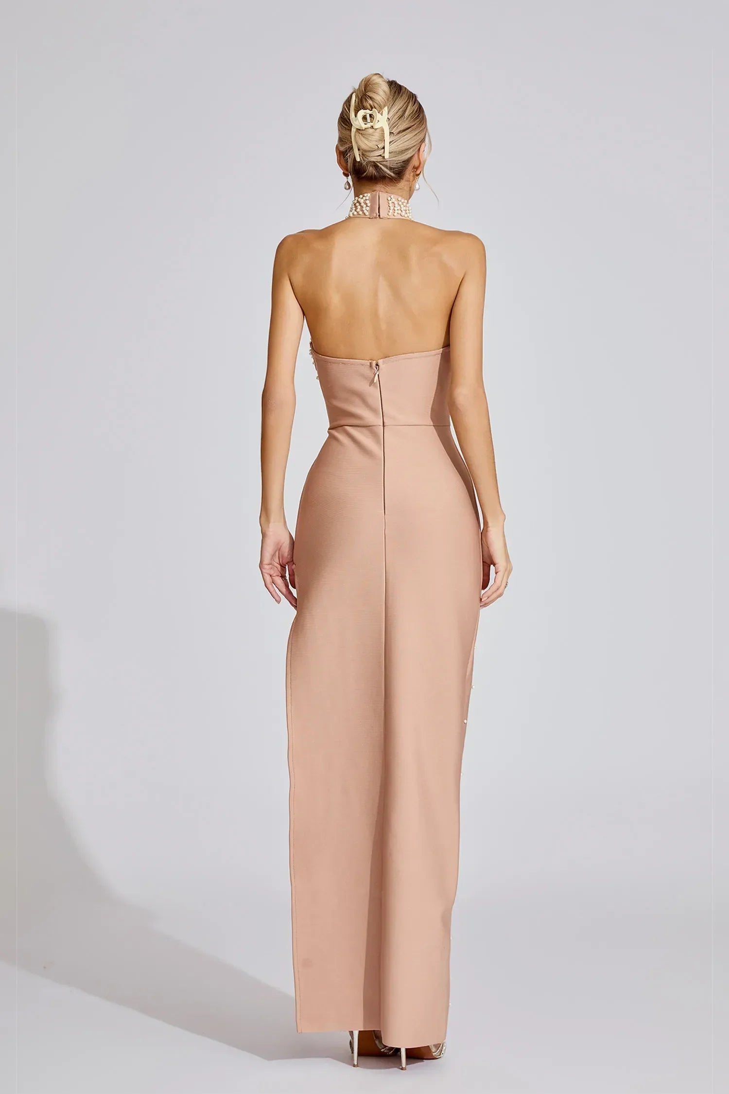 Valentina Bej İnci Halter Maxi Elbise