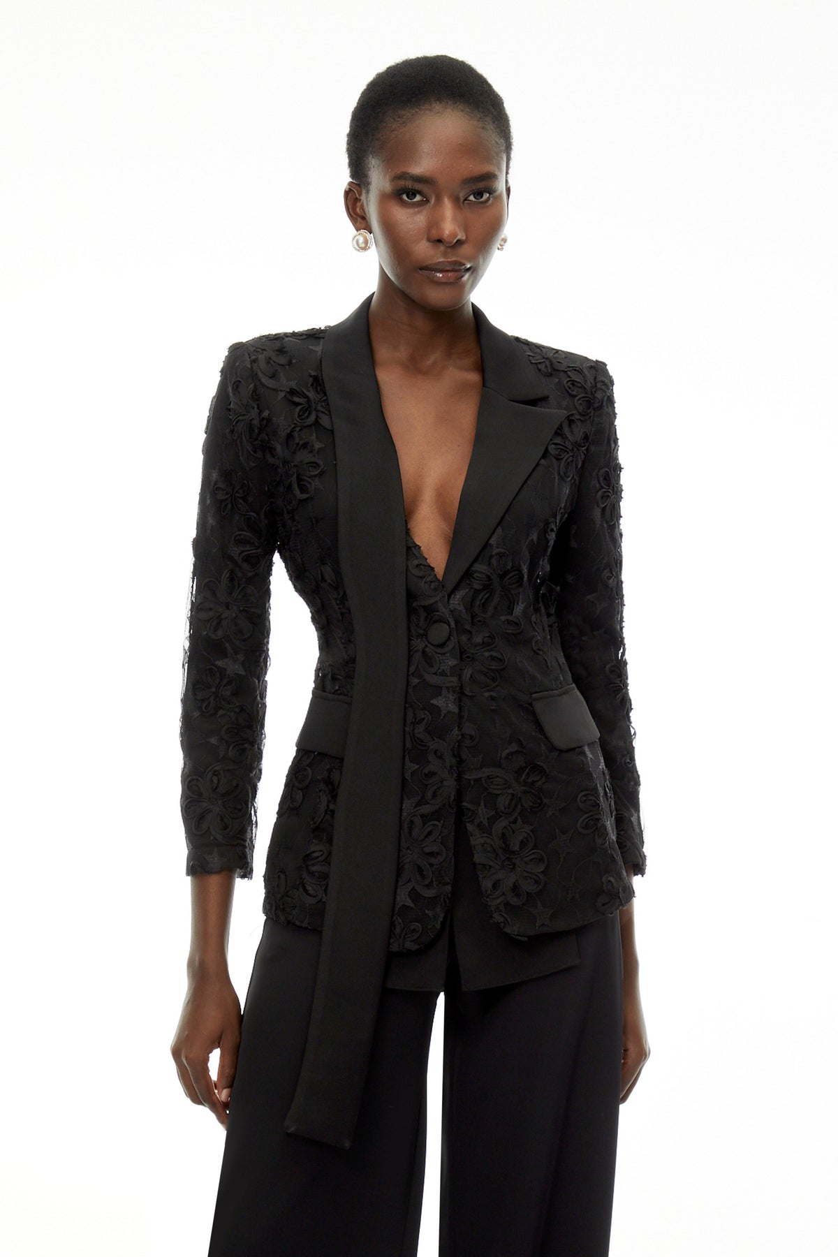 Cosima Çiçek İşlemeli Yaka Detaylı Blazer Ceket Siyah