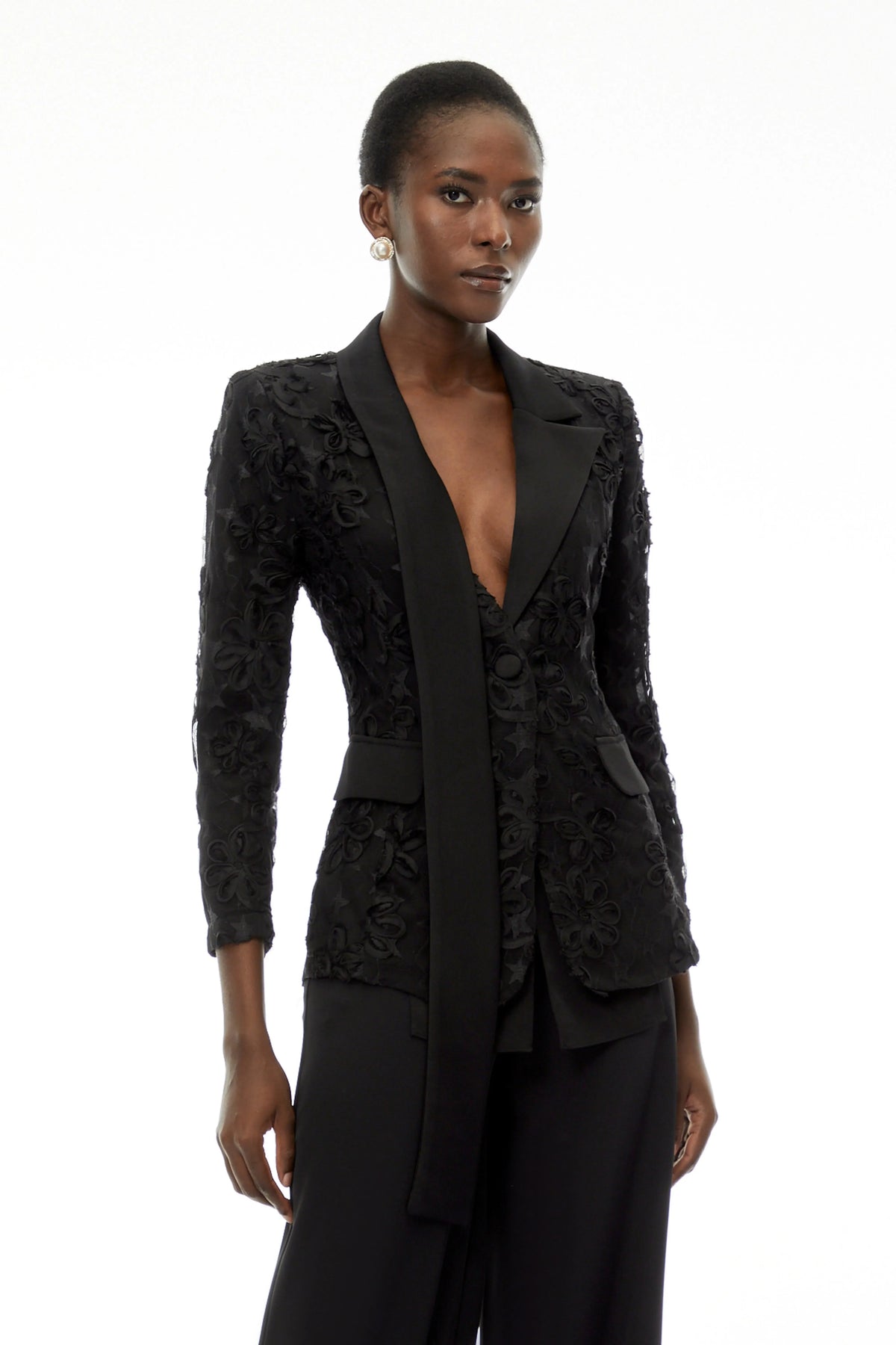 Cosima Çiçek İşlemeli Yaka Detaylı Blazer Ceket Siyah