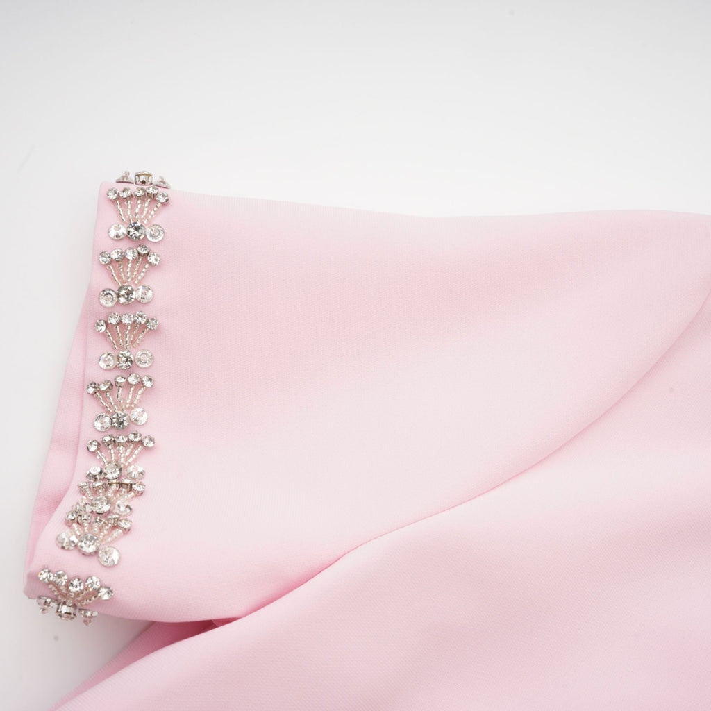 Cassi kristal detaylı pembe fiyonk midi elbise