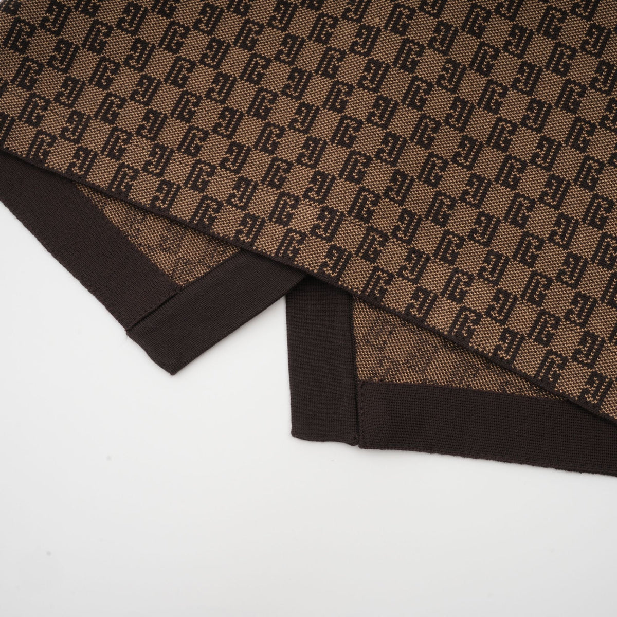 Cyrielle Monogram Jakarlı Üst ve Pantolon Takım Kahverengi