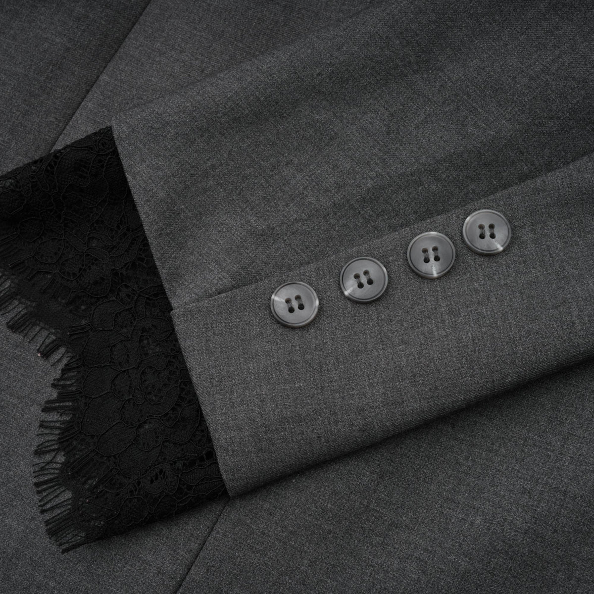 Dianthe Dantel Detaylı Blazer Ceket Gri