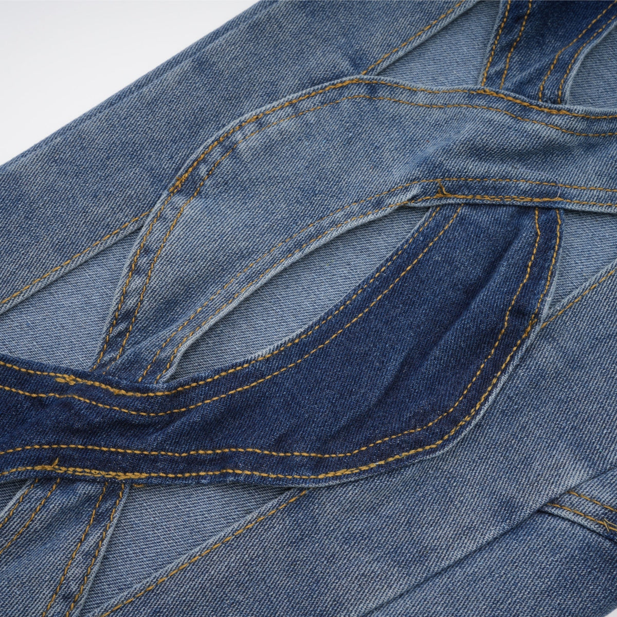 Blanche Yüksek Bel ve Cut-Out Detaylı Jean Pantolon Mavi