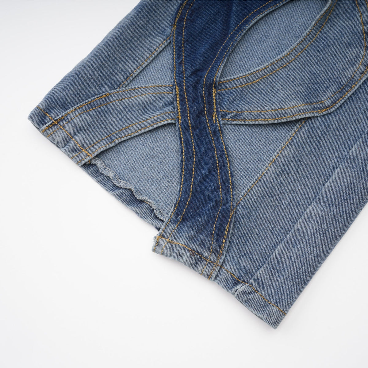 Blanche Yüksek Bel ve Cut-Out Detaylı Jean Pantolon Mavi
