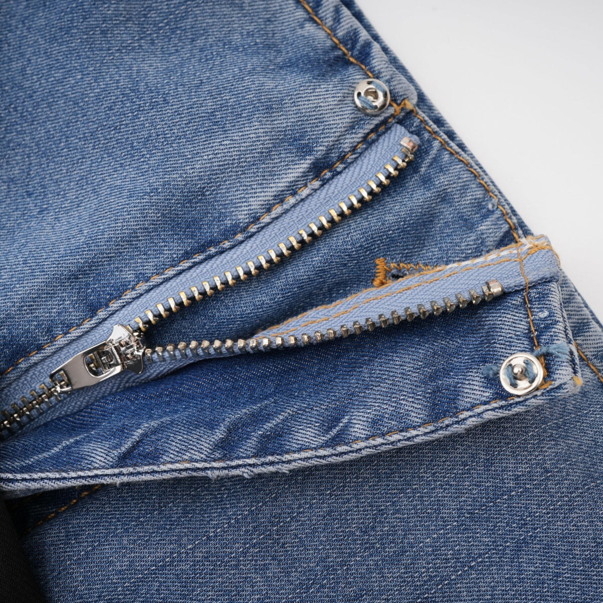 Nala Panel Detaylı Denim Üst ve Etek Takım Mavi Siyah