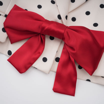 Valentine Fiyonk Detaylı Puantiyeli Kısa Ceket Beyaz