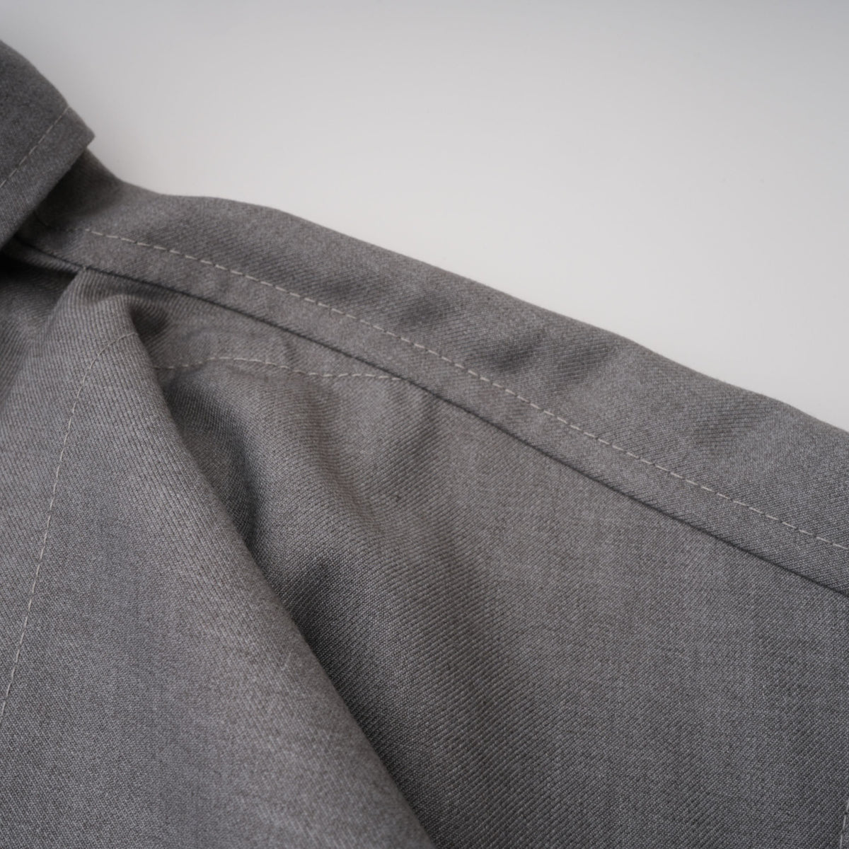 Cynthia Asimetrik Drape Detaylı Gömlek Ve Pantolon Takımı Gri