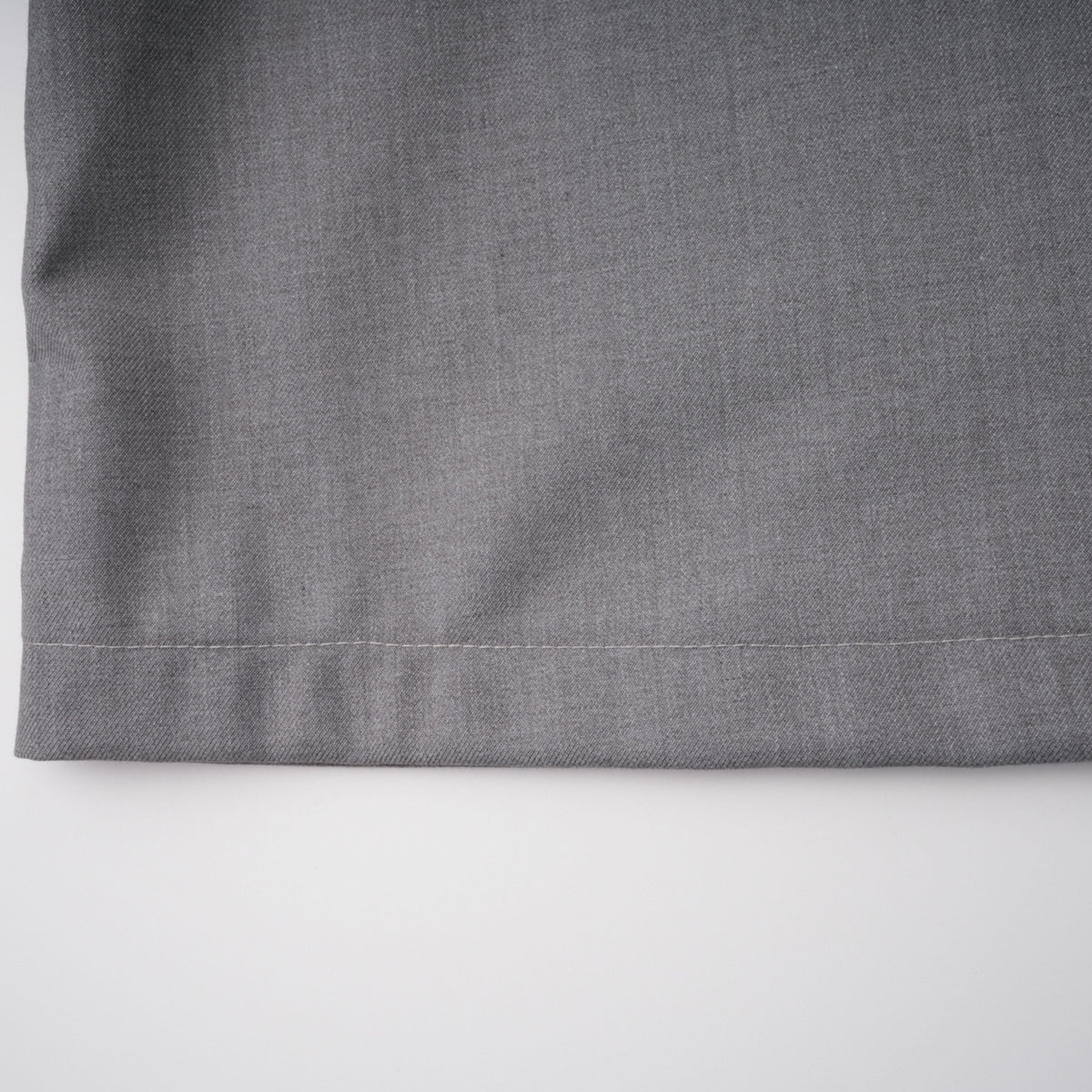 Cynthia Asimetrik Drape Detaylı Gömlek Ve Pantolon Takımı Gri